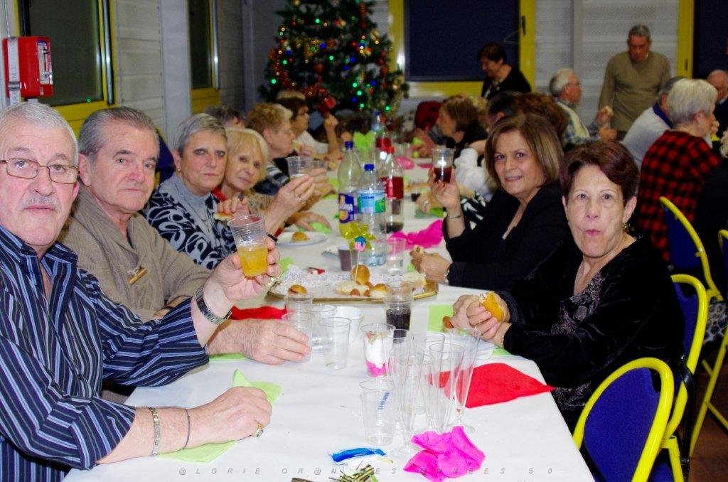 AOBR 2016 01 17 MARSEILLE GATEAU DES ROIS ET LES VOEUX  (156).jpg